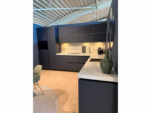 Schmidt arcos soft navy en sencha - showroom keuken - afbeelding 10 van  16