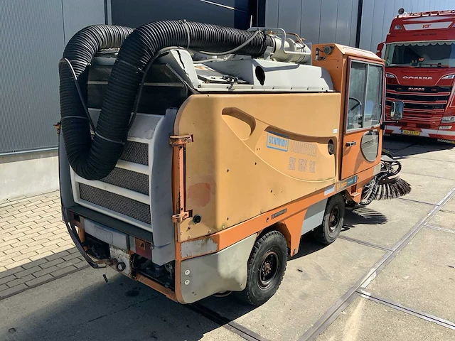 Schmidt compact - sk 153 sk - straatveegmachine - afbeelding 4 van  11