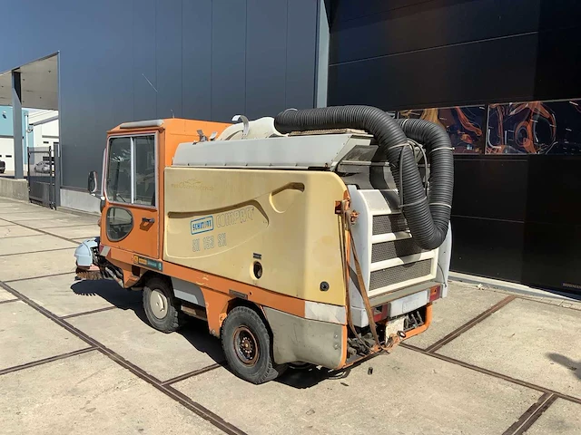 Schmidt compact - sk 153 sk - straatveegmachine - afbeelding 5 van  11