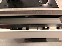 Schmidt + rotpunkt - showroomkeuken met atag apparatuur - afbeelding 22 van  24