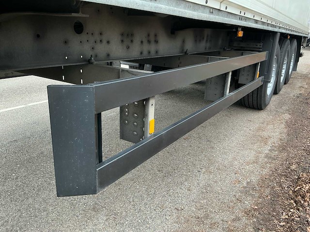 Schmitz cargobull kastentrailer oplegger - afbeelding 2 van  37