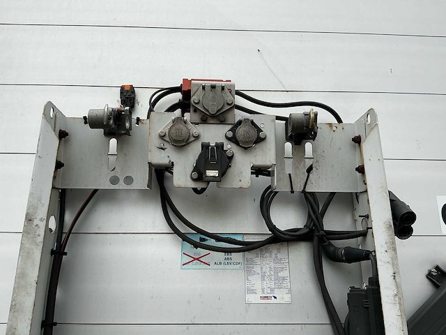 Schmitz cargobull kastentrailer oplegger - afbeelding 34 van  37