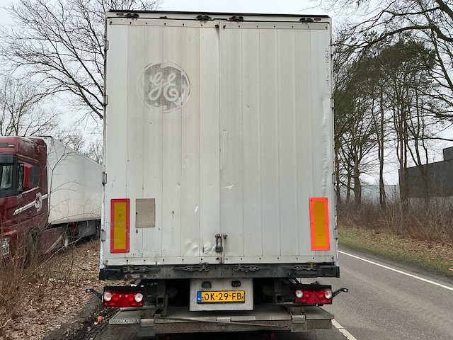 Schmitz cargobull kastentrailer oplegger - afbeelding 26 van  31