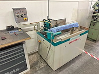 Schneeberger centromat gereedschapsslijpmachine - afbeelding 2 van  4