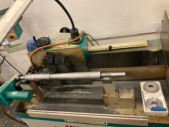 Schneeberger centromat gereedschapsslijpmachine - afbeelding 3 van  4