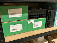 Schneider 10881 groepenverdeler (5x) - afbeelding 1 van  4