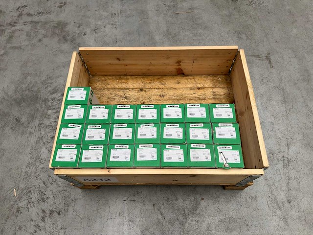 Schneider electric - a9pa2740 - partij acti9 installatieautomaten – 3p+n c40 (4,5ka) (88x) - afbeelding 1 van  3