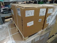 Schneider electric - altivar process - atv650u75n4 - frequentieregelaar - afbeelding 2 van  3
