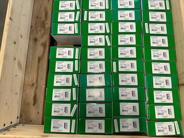 Schneider electric - asi abld300 - voedingen 70st - afbeelding 2 van  5