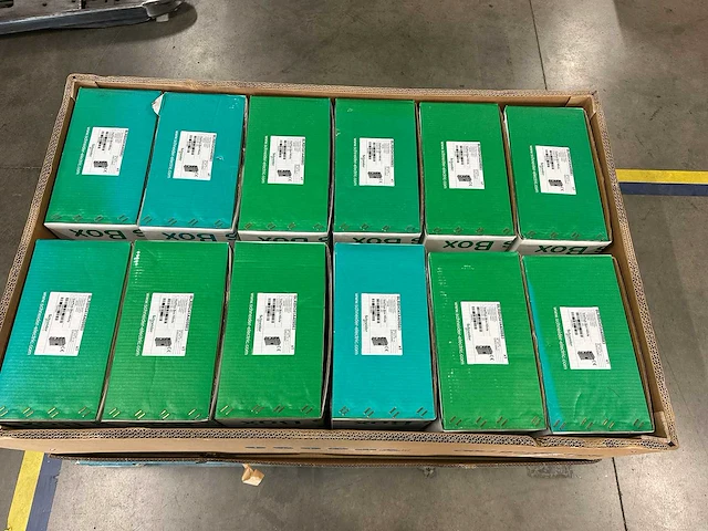 Schneider electric - blrbh341a409b83 - partij varplus box hduty driefasencondensator 12x - afbeelding 5 van  5