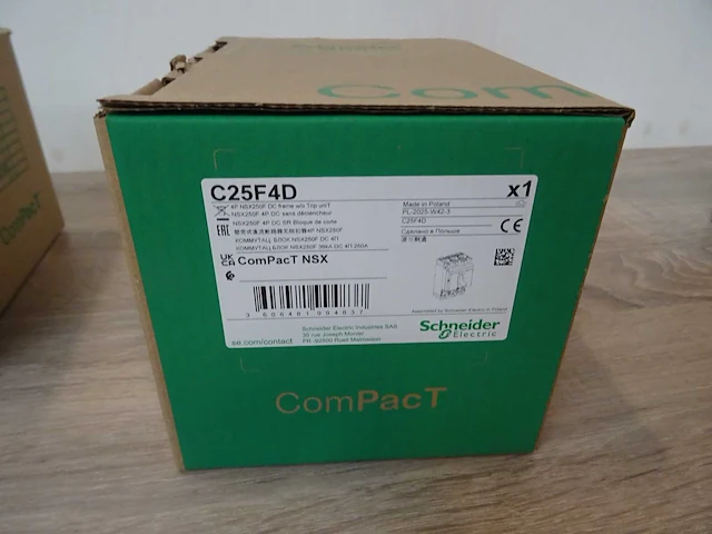 Schneider electric - compact nsx - c25f4d - vermogenschakelaar - afbeelding 2 van  2