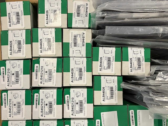 Schneider electric - electronics - afbeelding 5 van  7