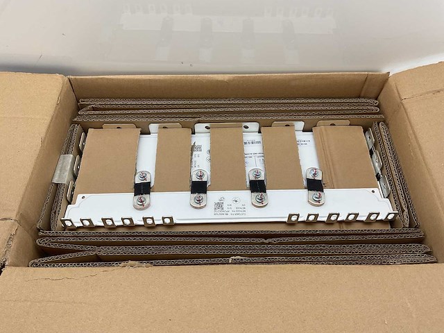 Schneider electric - epcos condensatorbank - condensor (2x) - afbeelding 7 van  8