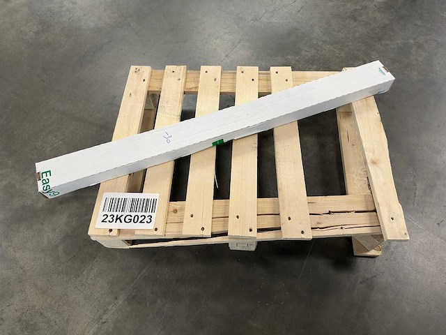 Schneider electric - ez9xph157 - easy9 kamrail 1x - afbeelding 1 van  2