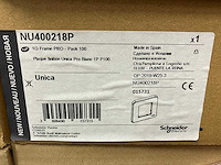 Schneider electric - nu400218p - unica afdekramen 24 boxes (100 pieces per box) - afbeelding 3 van  3