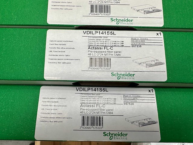 Schneider electric - partij diverse installatiematerialen - afbeelding 6 van  8