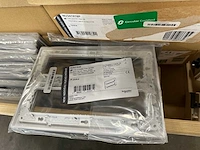 Schneider electric - partij electric installatiemateriaal: rj45, frames, contactdozen & automatiecomponenten - afbeelding 6 van  8
