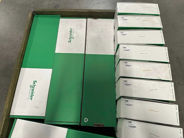 Schneider electric - partij elektronica: industriële automatiseringscomponenten - afbeelding 3 van  6