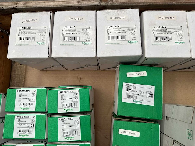 Schneider electric - partij industriële elektrotechnische componenten - afbeelding 5 van  14