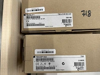 Schneider electric - partij installatieautomaten, schakelmateriaal, plc-/i/o-componenten & signaleringsonderdelen - afbeelding 10 van  11