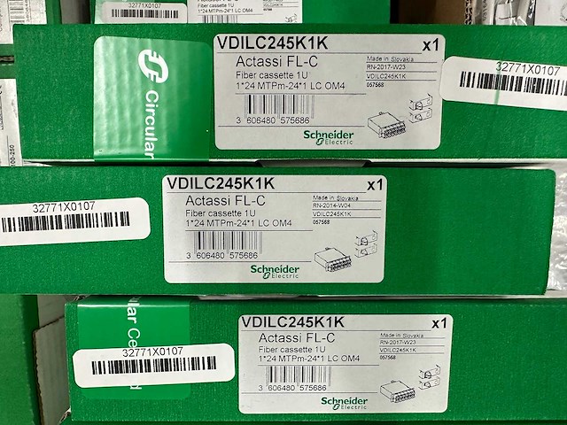 Schneider electric - partij installatiemateriaal, noodverlichting en databekabeling & electronica - afbeelding 6 van  8