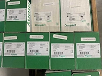 Schneider electric - partij onderdelen/componenten - afbeelding 8 van  11