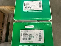 Schneider electric - partij servomotoren & frequentieregelaars - afbeelding 4 van  8