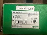 Schneider electric - partij servomotoren & frequentieregelaars - afbeelding 5 van  8