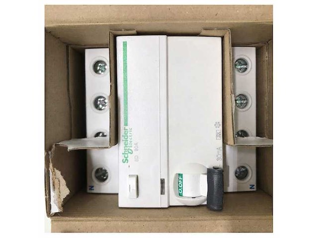 Schneider electric a9r21480 aardlekschakelaar 4p 80a 30 ma - afbeelding 2 van  4