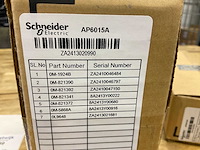 Schneider electric ap6015a rack - afbeelding 1 van  2