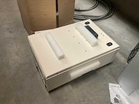 Schneider electric canalis ksb 250se4 aftakkast railkoker - afbeelding 2 van  3