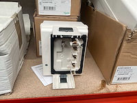 Schneider electric canalis ksb 32cm55 aftakkast railkoker (2x) - afbeelding 2 van  3