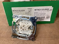 Schneider electric dubbele serieschakelaar (40x) - afbeelding 1 van  3