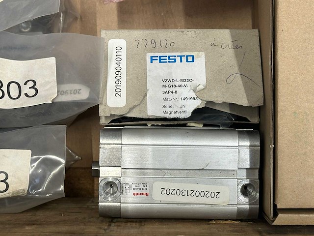 Schneider electric / festo - partij elektronica & pneumatiek - afbeelding 6 van  9