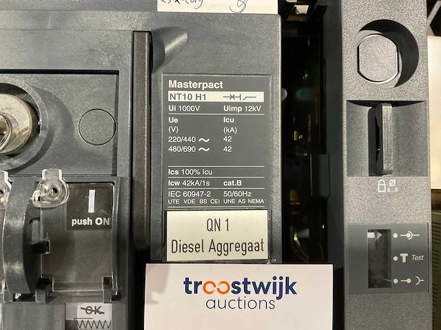 Schneider electric masterpact nw10 h1 vermogensschakelaar - afbeelding 3 van  3