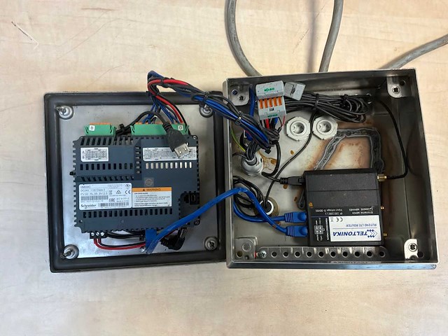 Schneider electric megalis bedieningspaneel - afbeelding 2 van  3