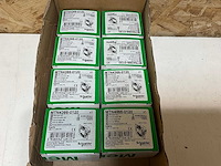 Schneider electric mtn4366-0120 usb charger 45w a+c (8x) - afbeelding 3 van  3