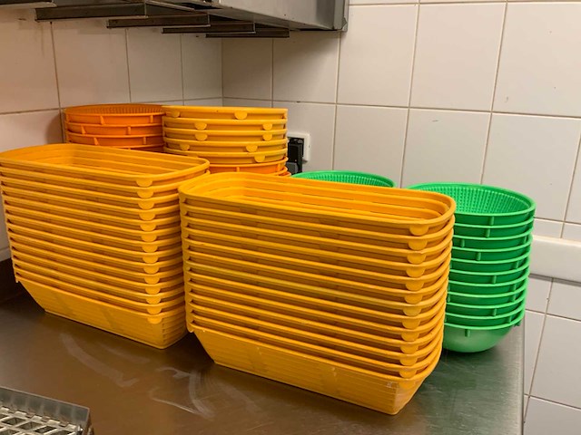 Schneider germany kunststof bakken (135x) - afbeelding 1 van  10