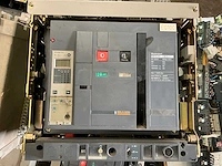Schneider masterpact (8x) - afbeelding 1 van  3