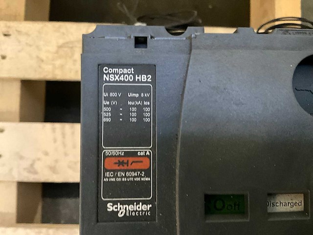 Schneider nsx400 hb2 air circuit breaker - afbeelding 4 van  4