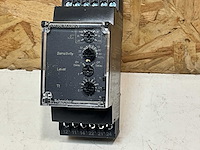 Schneider rm35-lm33mw niveau relais multifunctioneel - afbeelding 1 van  1