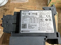 Schneider schakelmateriaal (8x) - afbeelding 3 van  3