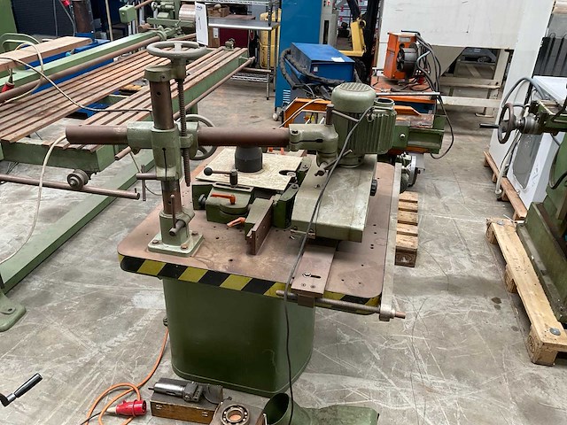 Schneider tafel- en spilfreesmachine - afbeelding 3 van  5