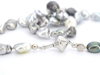 Schoeffel - barok parel ketting met witgouden sluiting - afbeelding 2 van  9