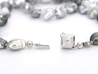 Schoeffel - barok parel ketting met witgouden sluiting - afbeelding 7 van  9