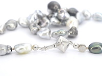 Schoeffel - barok parel ketting met witgouden sluiting - afbeelding 2 van  9