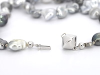 Schoeffel - barok parel ketting met witgouden sluiting - afbeelding 7 van  9