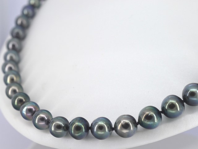 Schoeffel - tahiti parel ketting met gouden diamanten sluiting - afbeelding 5 van  11