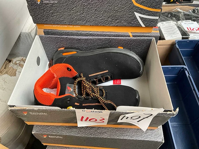 Schoenen (16x) - afbeelding 2 van  7