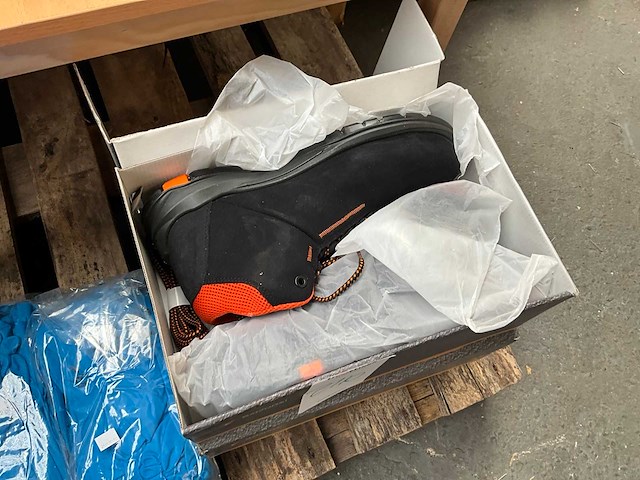 Schoenen (3x) - afbeelding 2 van  2